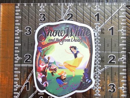 Snow white magnet Hot on Sale